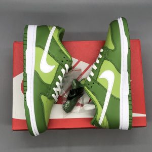 Nike Dunk Low 'Kermit Green'