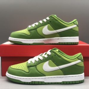 Nike Dunk Low 'Kermit Green'