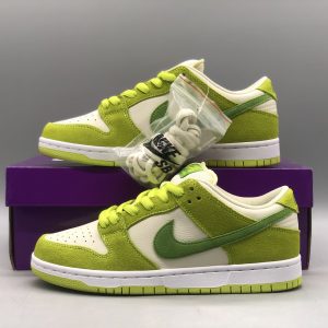 LW Nike SB Dunk Low “Green Apple”