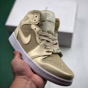 AIR JORDAN 1 MID SE W METALLIC GOLD GRAIN & WHITE