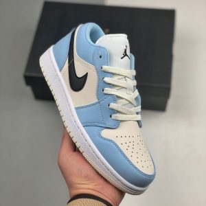 Air Jordan 1 Blue