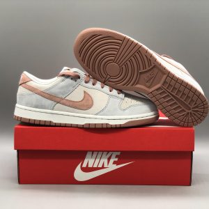 NK Dunk Low 