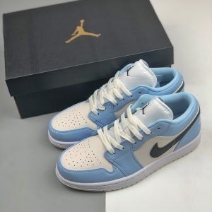 Air Jordan 1 Blue