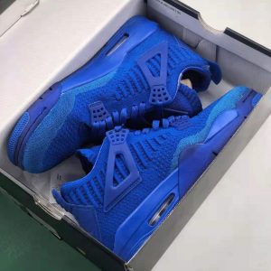 AIR JORDAN 4 RETRO FLYKNIT HYPER ROYAL & BLACK