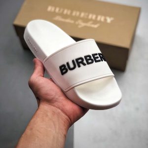 BURBERRY WHITE SLIPPERS